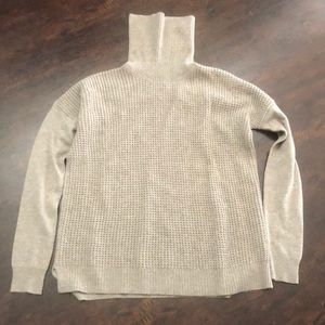 Theory warm grey cashmere turtleneck sweater